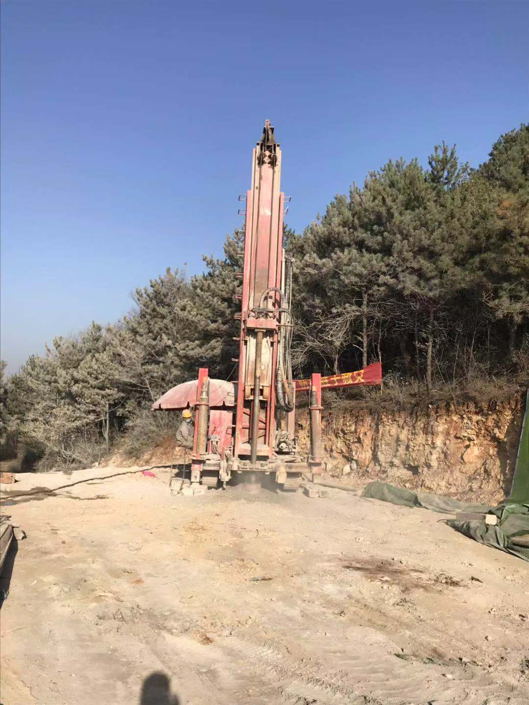 專業(yè)鉆井廠家